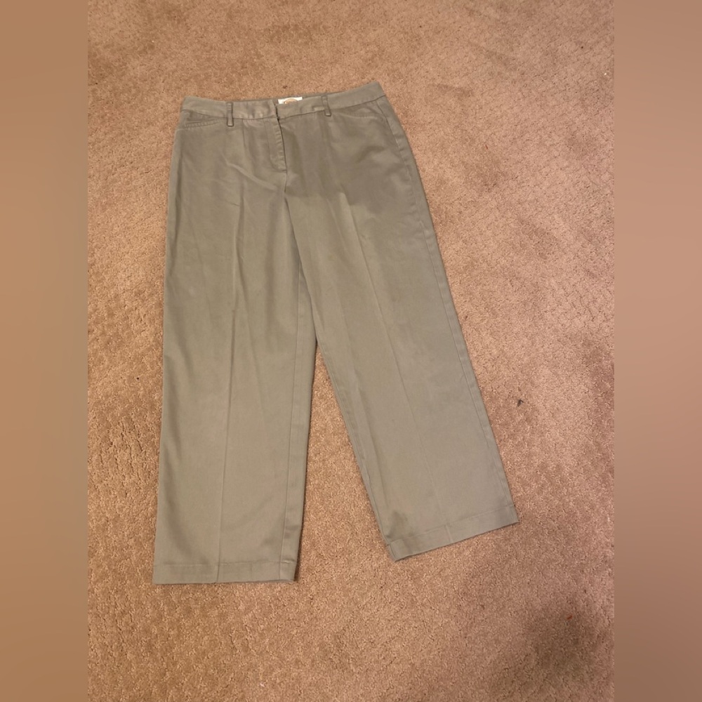 Talbots - Woman’s khaki color (stretch) high rise pants, Size: 10P